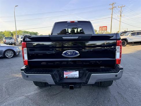 Used 2017 Ford F250 Lariat w/ Chrome Package AWD/4WD image 6