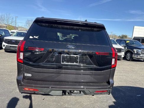 New 2026 Ford Expedition Tremor image 3