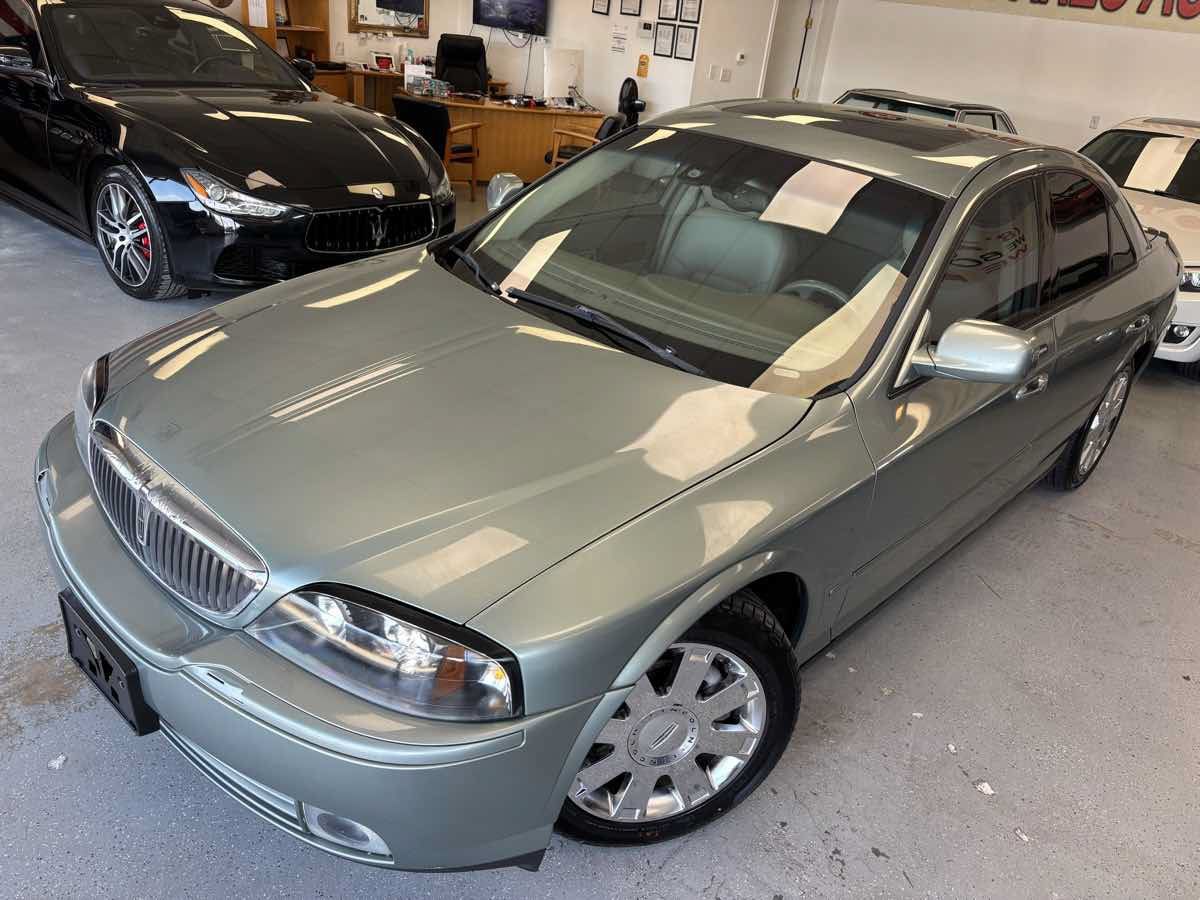 Used 2004 Lincoln LS RWD image 6