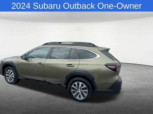 Used 2024 Subaru Outback Premium AWD/4WD image 7