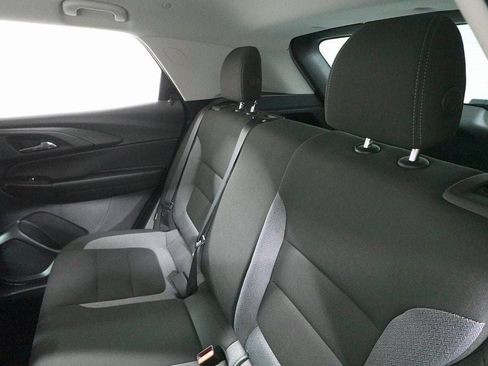 Used 2023 Chevrolet TrailBlazer LT w/ Convenience Package image 23