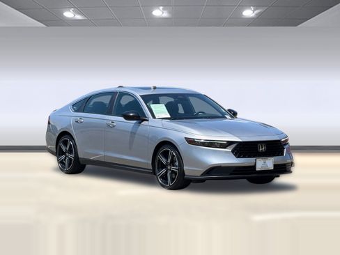 Certified 2023 Honda Accord Sport image 6