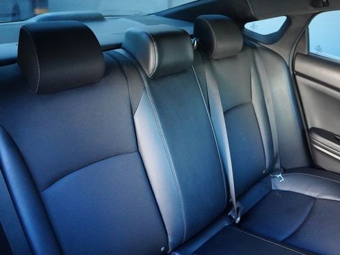 Used 2020 Honda Civic Sport image 19