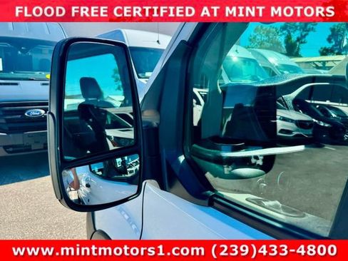 Used 2020 Ford Transit 250 Medium Roof w/ Load Area Protection Package image 24