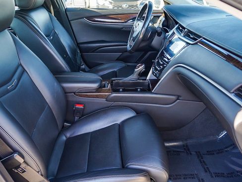 Used 2013 Cadillac XTS Luxury w/ Driver Awareness Package image 19