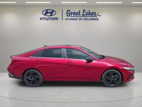 New 2026 Hyundai Elantra SEL Sport Premium FWD image 7