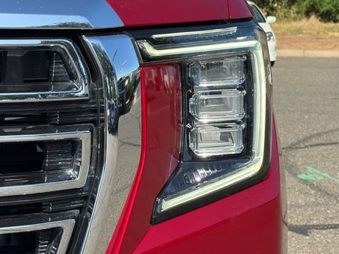 Used 2021 GMC Yukon SLT AWD/4WD image 52
