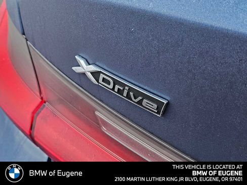 Used 2023 BMW 330i xDrive Sedan w/ Parking Assistance Package AWD/4WD image 16
