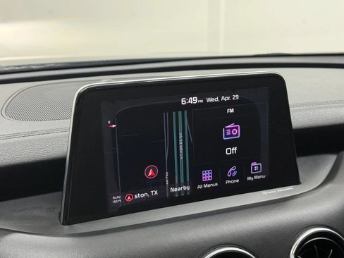 Used 2018 Kia Stinger GT2 AWD/4WD image 28