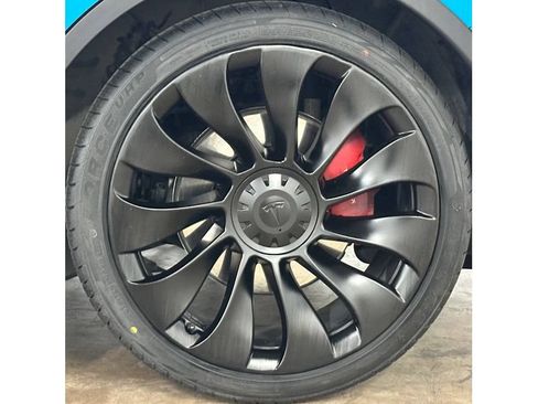 Used 2021 Tesla Model Y Performance AWD/4WD image 11