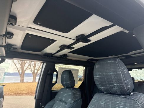 New 2026 Ford Bronco Heritage Edition AWD/4WD image 22