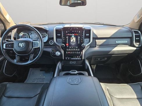 Used 2020 RAM 1500 Laramie AWD/4WD image 17