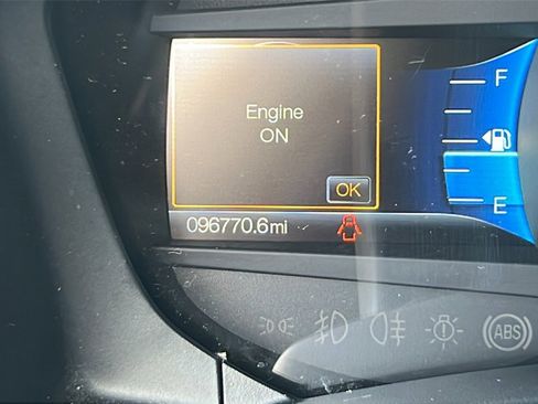 Used 2017 Ford Expedition Limited image 32