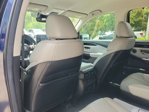 Used 2024 Honda Pilot EX-L image 13