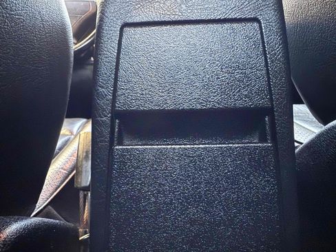 Used 1996 Mercedes-Benz C 280 Sedan image 91