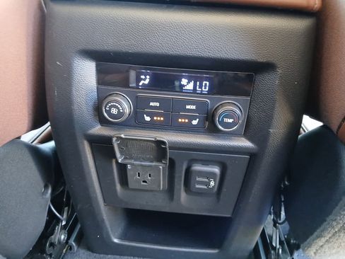 Used 2020 Chevrolet Traverse High Country AWD/4WD image 73