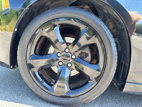 Used 2014 Dodge Charger SXT w/ Blacktop Package RWD image 13