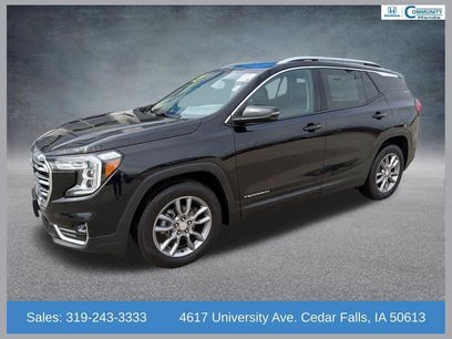 Used 2022 GMC Terrain SLT w/ Infotainment Package II