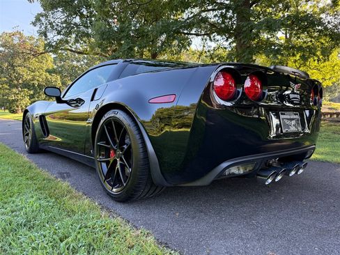 Used 2008 Chevrolet Corvette Z06 w/ Preferred Equipment Group RWD image 19