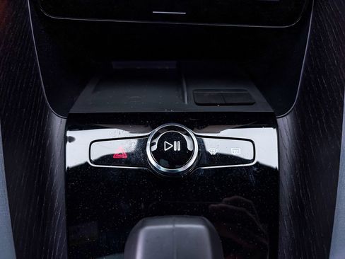 Used 2022 Polestar Polestar 2 w/ Plus Package AWD/4WD image 26