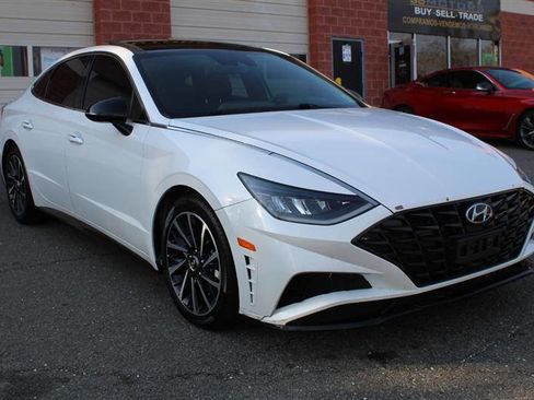 Used 2020 Hyundai Sonata SEL Plus w/ Tech Package image 7
