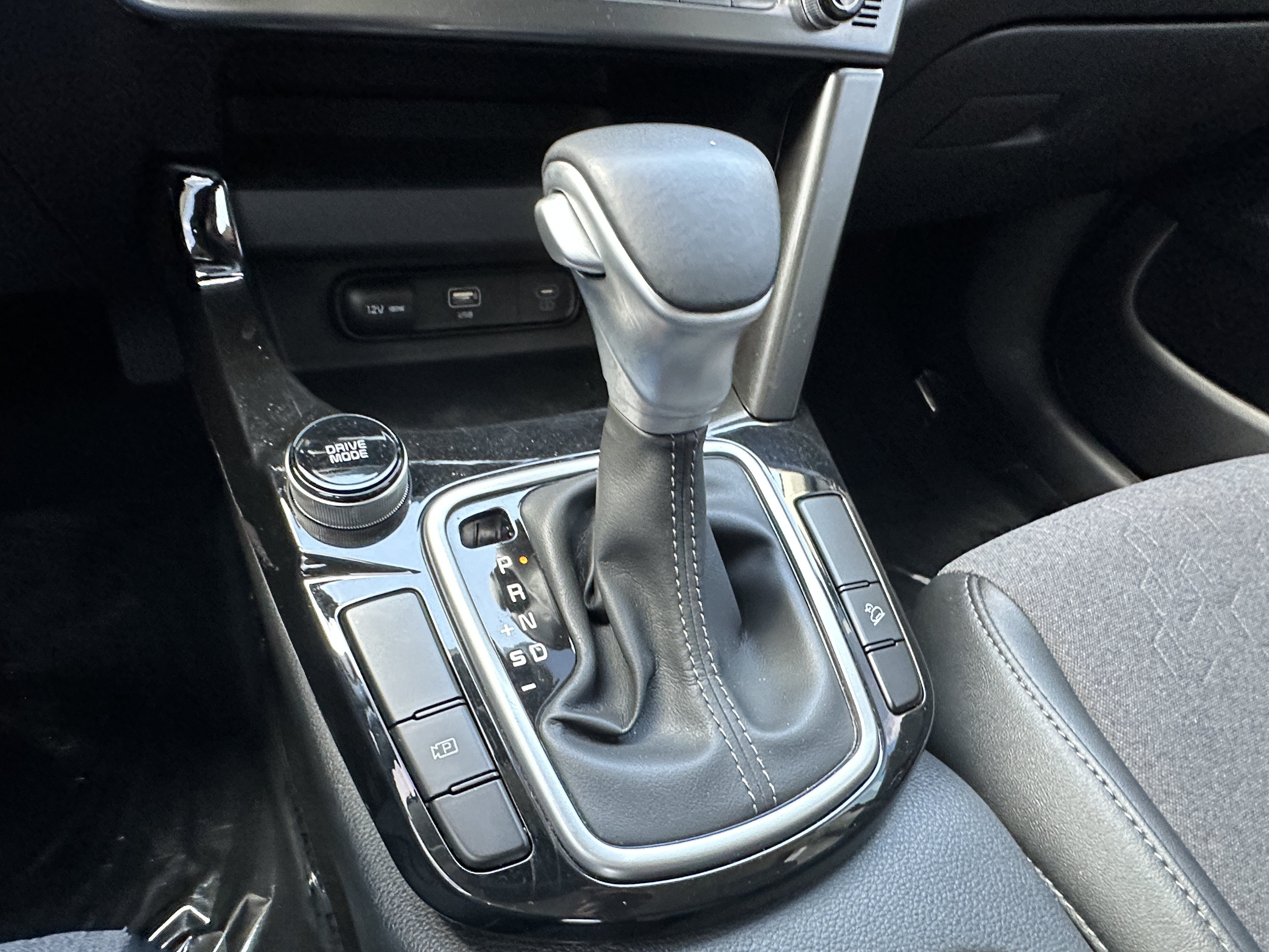 Certified 2026 Kia Seltos S FWD image 30
