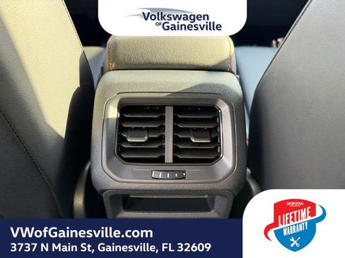 Used 2024 Volkswagen Tiguan Wolfsburg Edition image 16