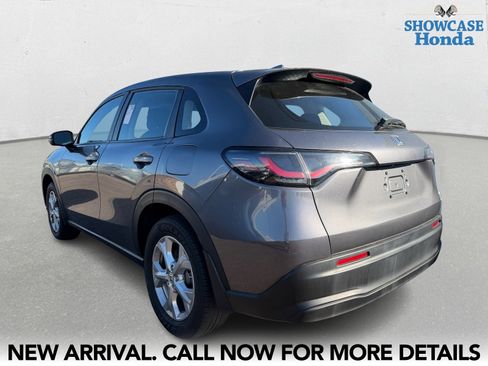 Used 2023 Honda HR-V LX image 6