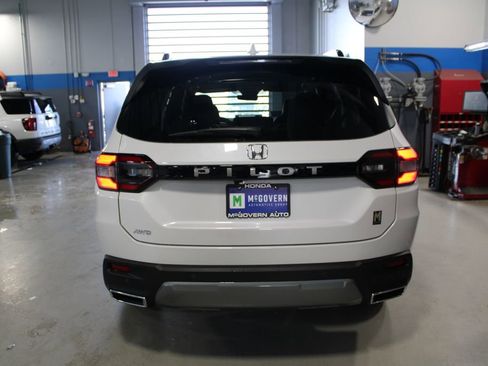 New 2026 Honda Pilot EX-L image 11
