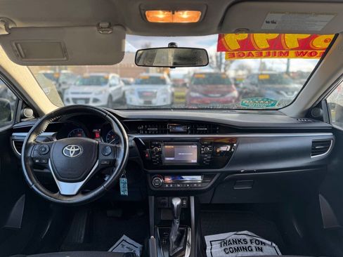 Used 2016 Toyota Corolla S image 12