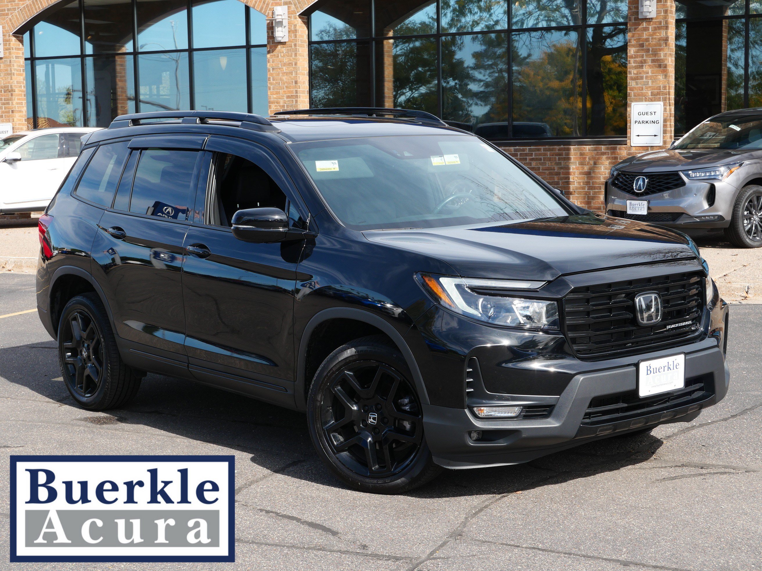 Used 2025 Honda Passport Black Edition image 1