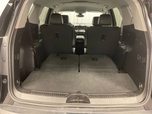 Used 2023 GMC Acadia SLT image 9