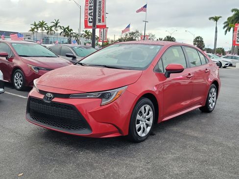 Used 2020 Toyota Corolla LE image 6