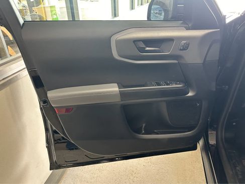 Used 2025 Ford Bronco Sport Badlands w/ Badlands Tech Package image 16