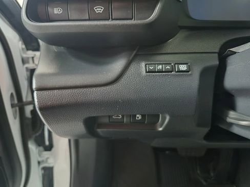 Certified 2026 Toyota Crown AWD/4WD image 17