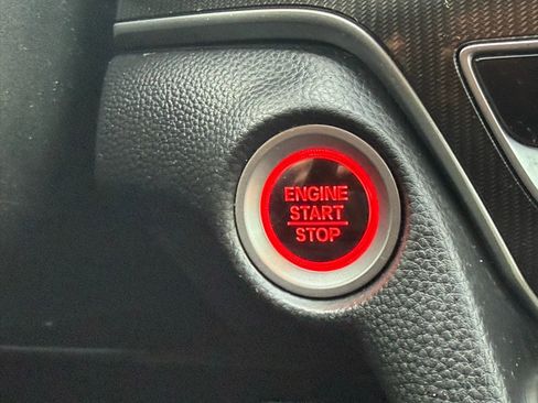 Used 2019 Honda Accord Sport image 38