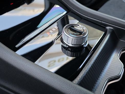 New 2025 Jeep Grand Cherokee L Altitude image 25