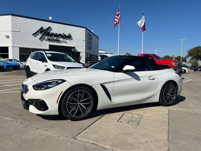 Used 2022 BMW Z4 sDrive30i w/ Premium Package 2