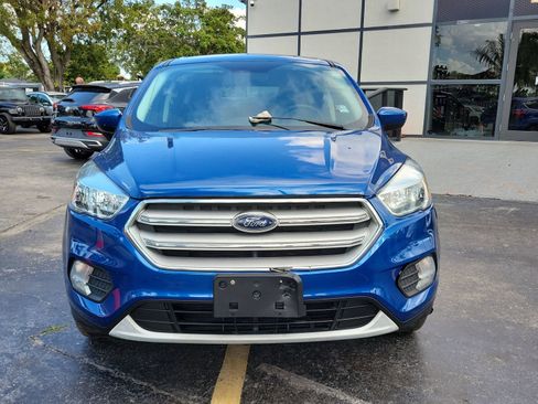 Used 2019 Ford Escape SE AWD/4WD image 2