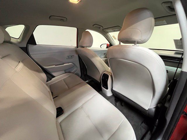 Used 2024 Hyundai Kona SEL FWD image 12