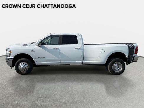 Used 2024 RAM 3500 Laramie w/ Towing Technology Group AWD/4WD image 2
