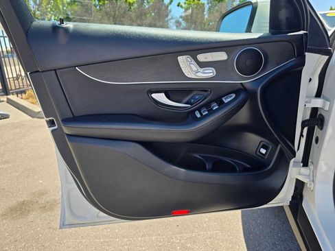 Used 2022 Mercedes-Benz GLC 300 image 20