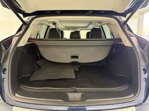 Certified 2024 Nissan Murano Platinum w/ Cargo Package FWD image 15