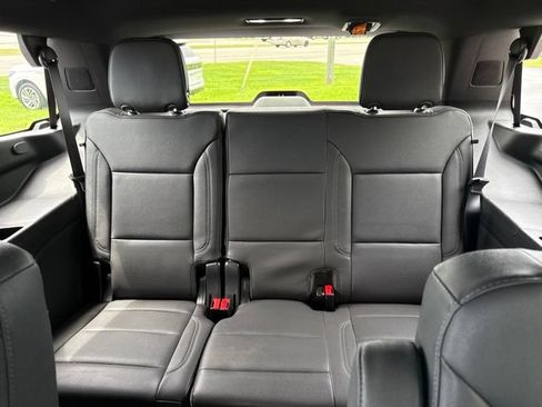 Used 2023 Chevrolet Tahoe LT w/ Luxury Package AWD/4WD image 24