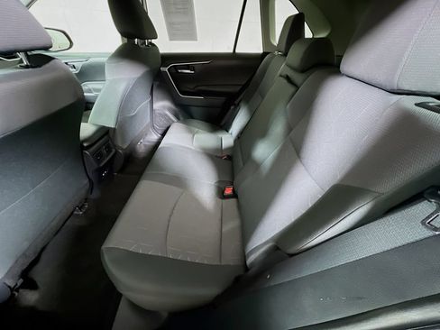 Certified 2025 Toyota RAV4 XLE AWD/4WD image 21