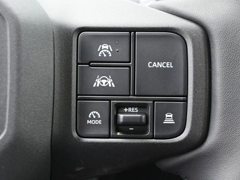 Used 2026 Toyota RAV4 SE w/ Convenience Package AWD/4WD image 19