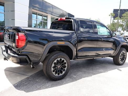New 2026 GMC Canyon AT4 AWD/4WD image 9