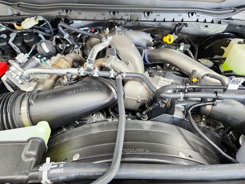 New 2026 Ford F250 Lariat w/ Lariat Ultimate Package image 17