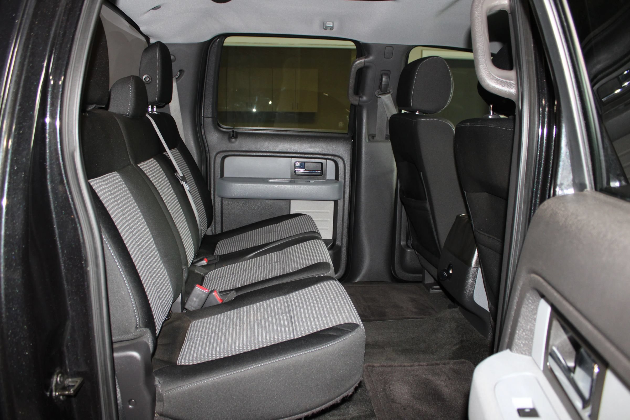 Used 2014 Ford F150 STX w/ Equipment Group 201A Mid RWD image 29