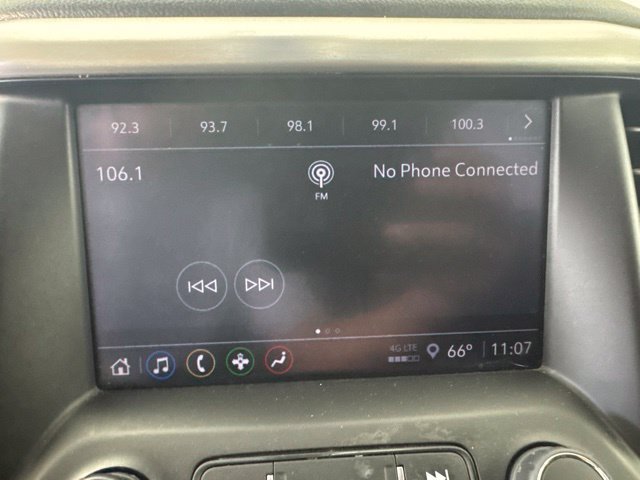 Used 2023 GMC Acadia SLE FWD image 46